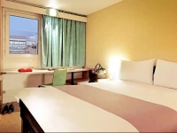 Ibis Paris Alesia Montparnasse 2*