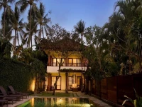 Beachfront Suites Bali