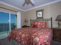 Crystal Shores West 3*