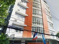 Golden On-nut Apartment