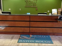 Quality Suites Baton Rouge 3*