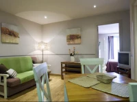 Apartamentos Palacio Real 3*