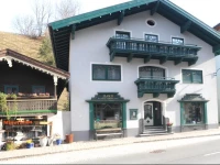 Pension Flasch 3*