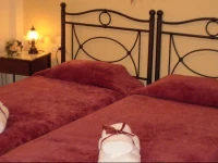 Chrysoulas Guests 2*