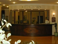 Candan Beach Hotel 2*