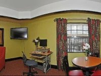 Quality Inn Hixson 2*