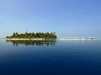 Diamonds Athuruga Beach and Water Villas 5*