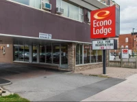 Econo Lodge Downtown Ottawa 2*