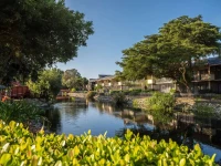 Park Shore Resort 3*