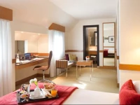Starhotels Tourist 4*