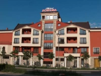 Forum (Р¤РѕСЂСѓРј) 4*