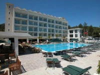Royal Garden Hotel 4*