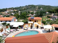 Skiathos Island Suites 3*