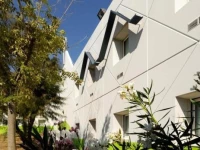 Lemon Hotel Romans 2*