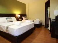 Lorenzzo Suites Hotel 2*