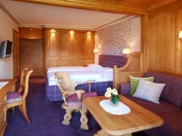 Alpenland Hotel 4*