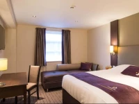Premier Inn Dunfermline 3*