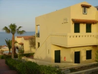 Chrysalis Apartments 3*