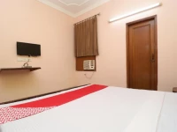 Hotel Kishore Castle 2*