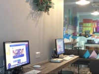 Five Stones Hostel - 61 South Bridge Road 2*