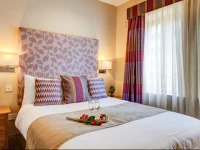 Kingfisher Townhouse 3*