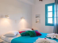 Ragousis Apartments Parikia 1*