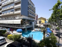 Hotel Metropolitan 3*