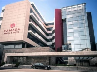 Ramada Hotel And Suites Baku  4*