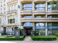 B-Aparthotel Montgomery 4*