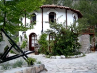 Porto Ceneviz Pension 3*