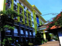 Isola Resort Bandung 2*