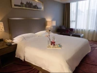 La Perle International Hotel 5*