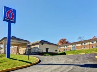 Motel 6 Pittsburgh Airport 2*