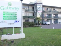 Gateway International Motel 4*