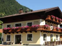 Pension Dorfplatzl 1*