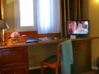 Best Western Au Trocadero 3*