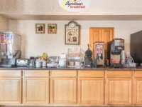 Super 8 Fort Worth 2*