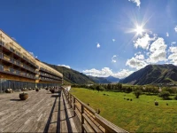 Rooms Hotel Kazbegi 4*