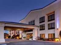 Holiday Inn Express Dahlonega 2*