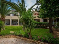 Pavlina Beach Hotel 4*