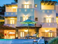 Roses Beach Hotel 2*