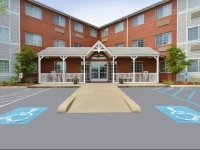 MainStay Suites Chattanooga 3*
