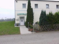 Hotel Zur Rennbahn 2*