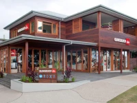 Quiksilver Apartments 4*