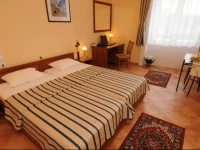 Budapest Museum Central 3*