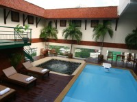 Pinnacle Lumpinee Hotel & Spa 3*