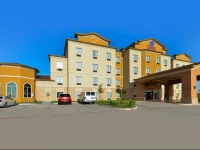 Comfort Suites at Lake Worth 2*