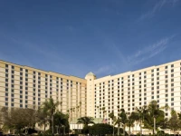 Rosen Plaza Hotel 3*