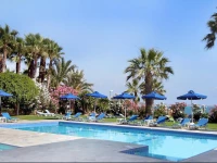 Rododafni Beach Holiday Apartments & Villas 3*