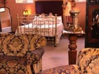 Friendly Meeting Chapel 3*